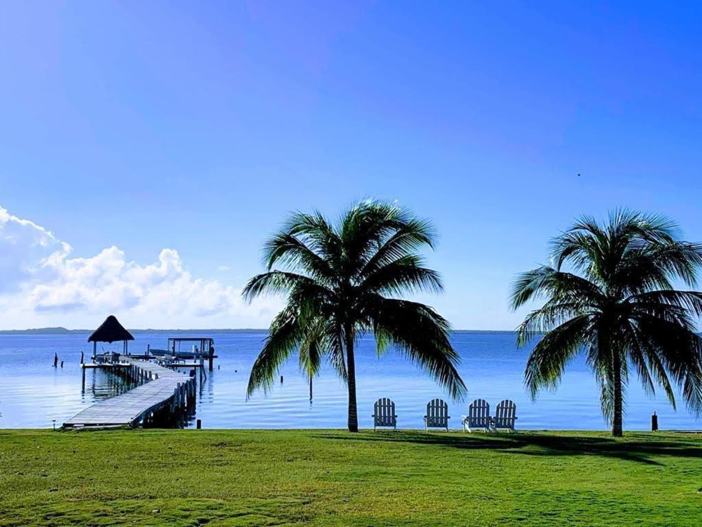 Tilt-Ta-Dock Resort Belize 库罗扎 外观 照片